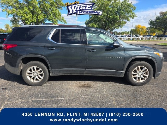 2018 Chevrolet Traverse LT Cloth w/1LT