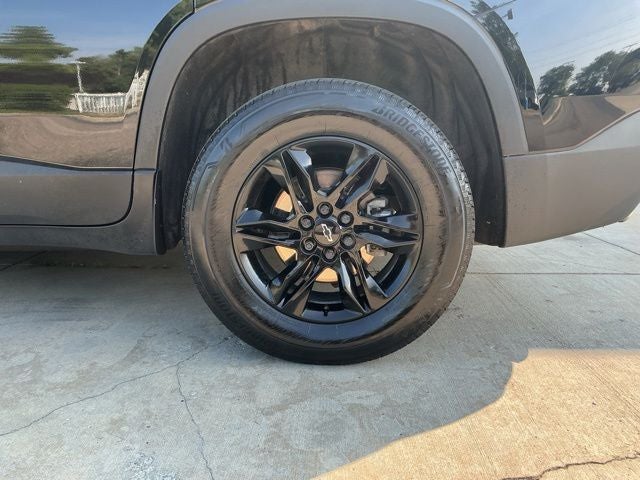 2024 Chevrolet Traverse Limited LT Cloth