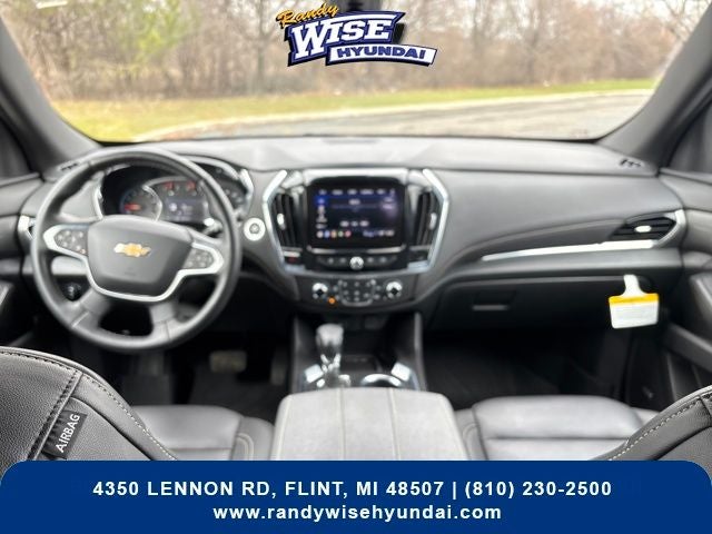 2023 Chevrolet Traverse LT Leather