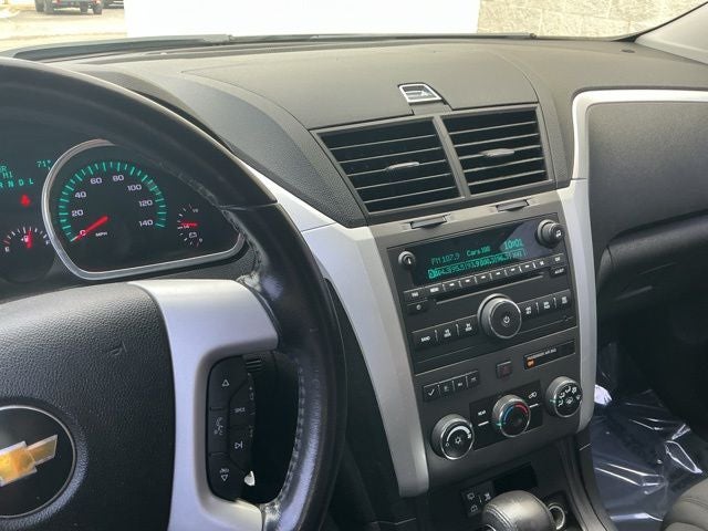 2011 Chevrolet Traverse LT 1LT