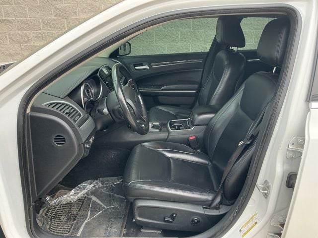 2019 Chrysler 300 Touring