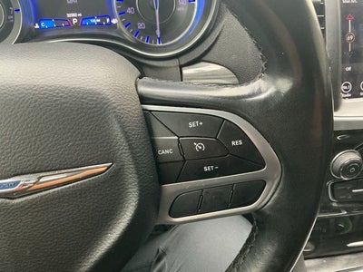 2019 Chrysler 300 Touring