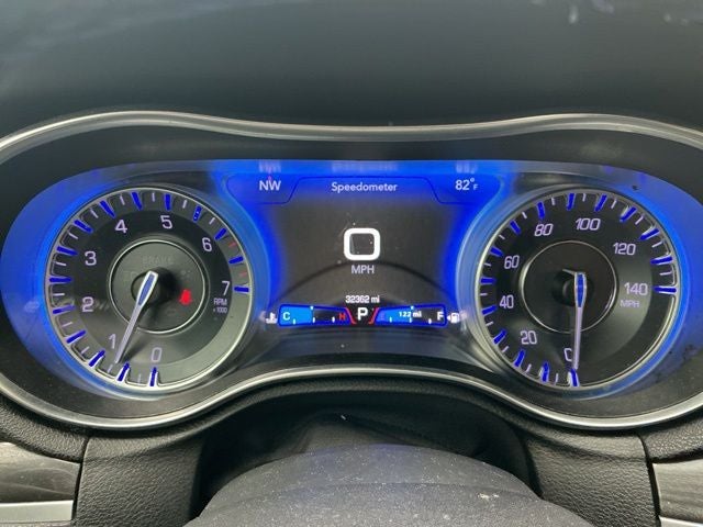 2019 Chrysler 300 Touring
