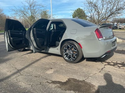 2017 Chrysler 300 S