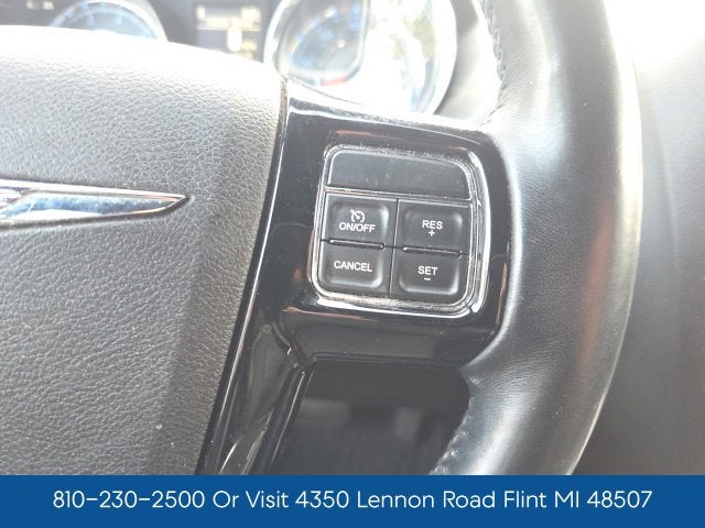 2016 Chrysler Town & Country S
