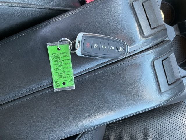 2013 Lincoln MKX Base