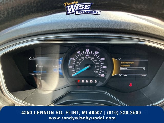 2020 Ford Fusion SE