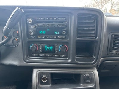 2004 Chevrolet Avalanche 1500 Base