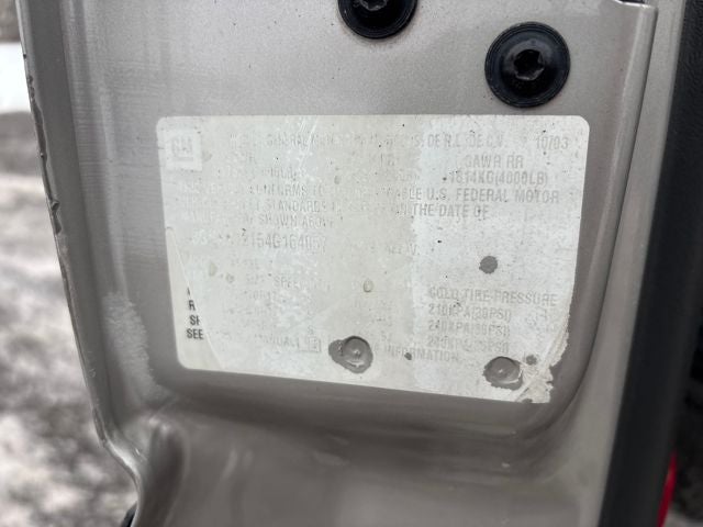 2004 Chevrolet Avalanche 1500 Base