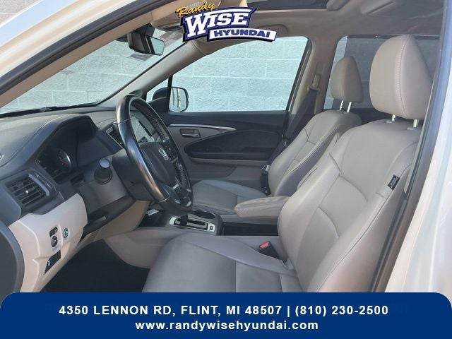 2019 Honda Pilot EX-L w/Navigation and Rear Entertainment System
