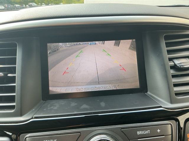 2014 Nissan Pathfinder SV