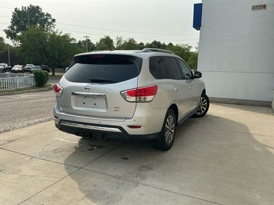 2014 Nissan Pathfinder SV