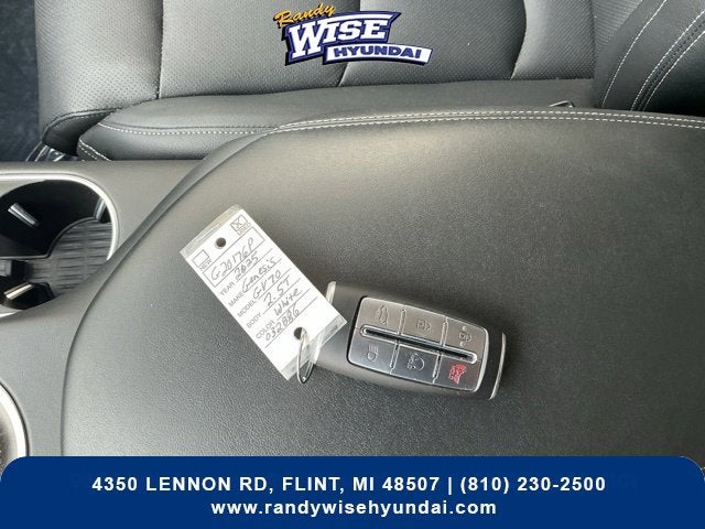 2025 Genesis GV70 2.5T