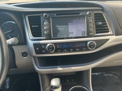 2016 Toyota Highlander XLE V6