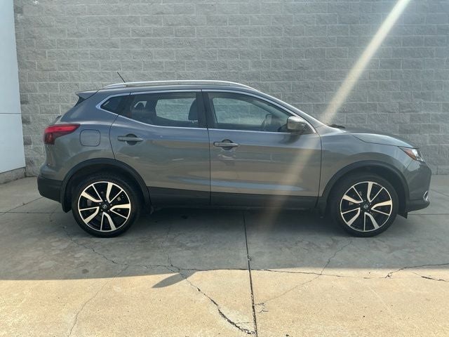 2017 Nissan Rogue Sport SL
