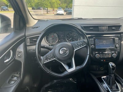 2017 Nissan Rogue Sport SL