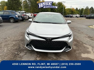 2025 Toyota Corolla Hatchback SE