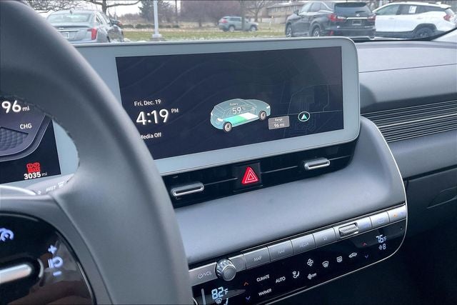 2024 Hyundai IONIQ 5 SE