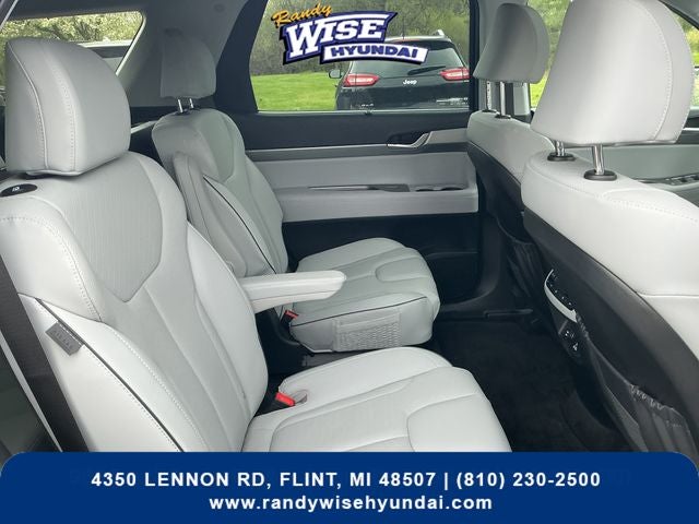 2025 Hyundai Palisade SEL Premium 7 Passenger