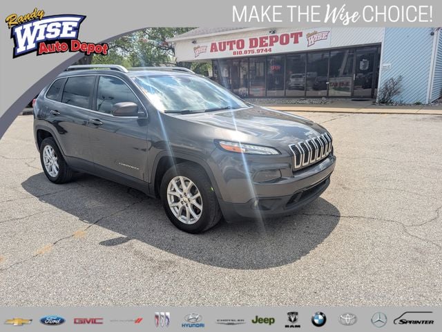 2016 Jeep Cherokee Latitude's photo