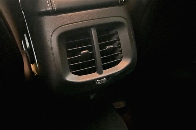 2016 Jeep Cherokee Altitude