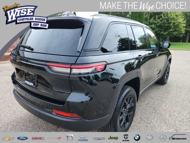 2024 Jeep Grand Cherokee Altitude