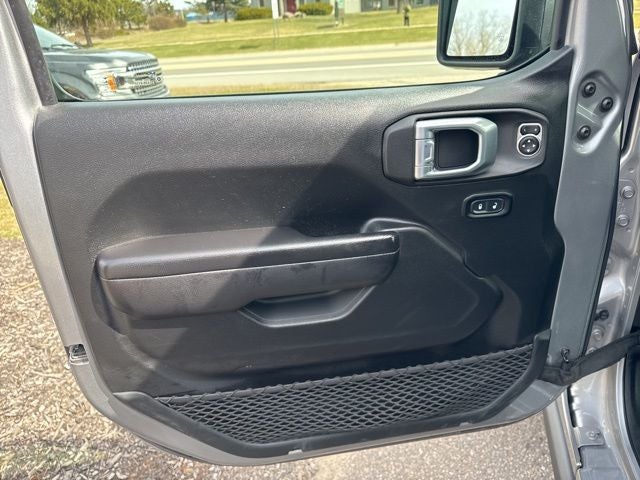 2021 Jeep Gladiator Willys