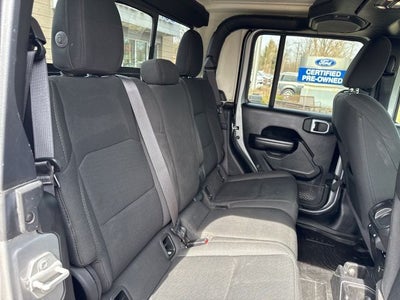 2021 Jeep Gladiator Willys