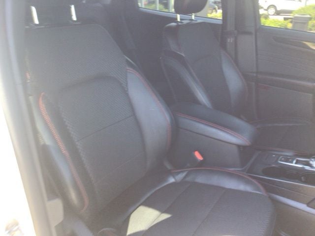 2024 Ford Escape Hybrid ST-Line
