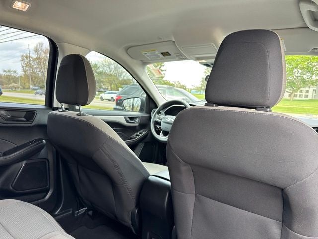 2022 Ford Escape S