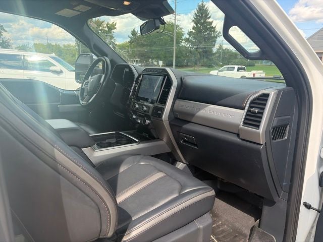 2022 Ford F-350SD Platinum