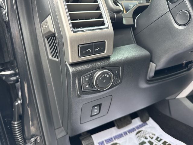 2015 Ford F-150 Platinum