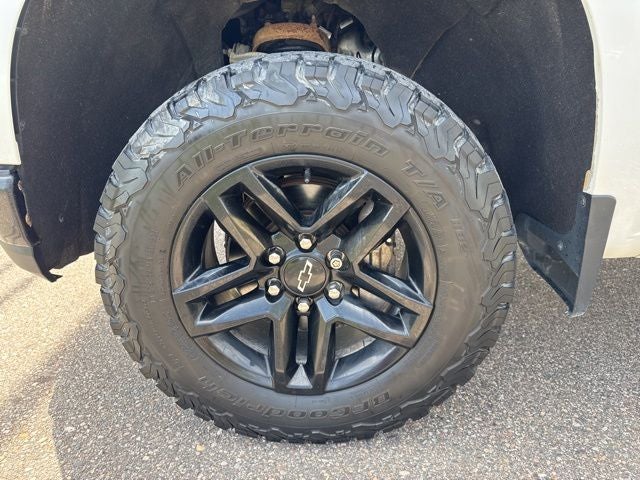 2021 Chevrolet Silverado 1500 Custom Trail Boss