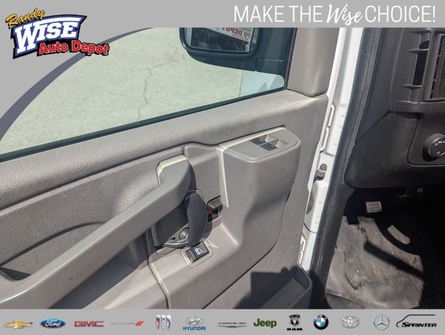 2019 Chevrolet Express Cargo Work Van - Photo 10