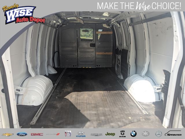 2019 Chevrolet Express Cargo Work Van - Photo 18