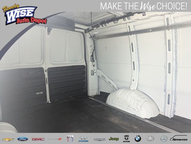 2019 Chevrolet Express Cargo Work Van - Photo 20