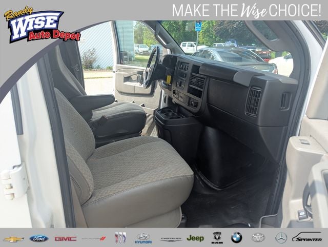 2019 Chevrolet Express Cargo Work Van - Photo 21