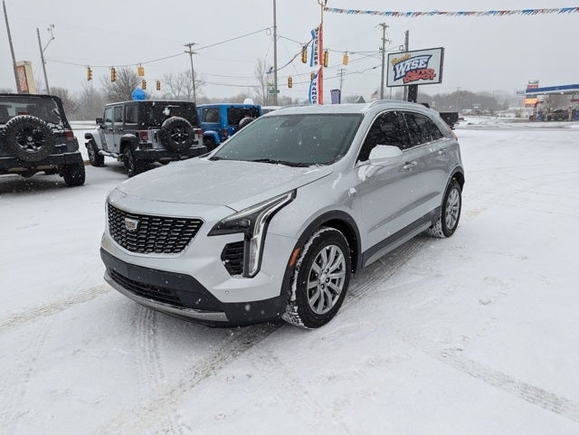 2020 Cadillac XT4 Premium Luxury