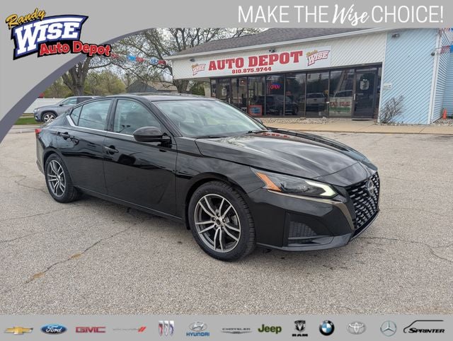 2023 Nissan Altima 2.5 SR
