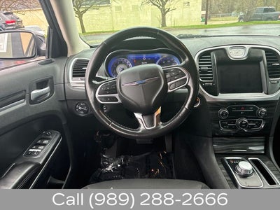 2019 Chrysler 300 Touring