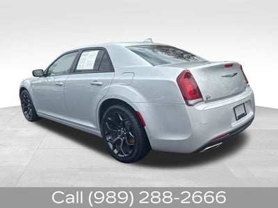 2019 Chrysler 300 Touring
