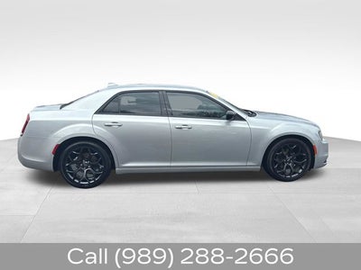 2019 Chrysler 300 Touring
