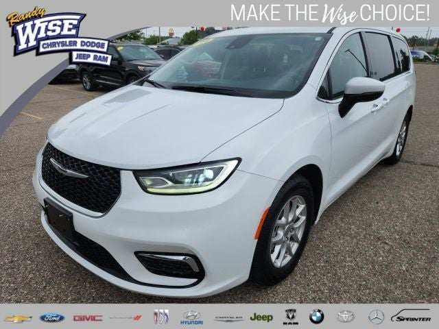 2023 Chrysler Pacifica Touring L