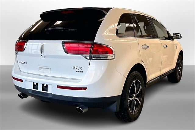 2013 Lincoln MKX Base