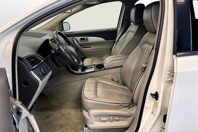 2013 Lincoln MKX Base