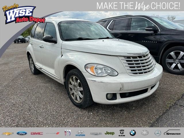2010 Chrysler PT Cruiser Classic's photo