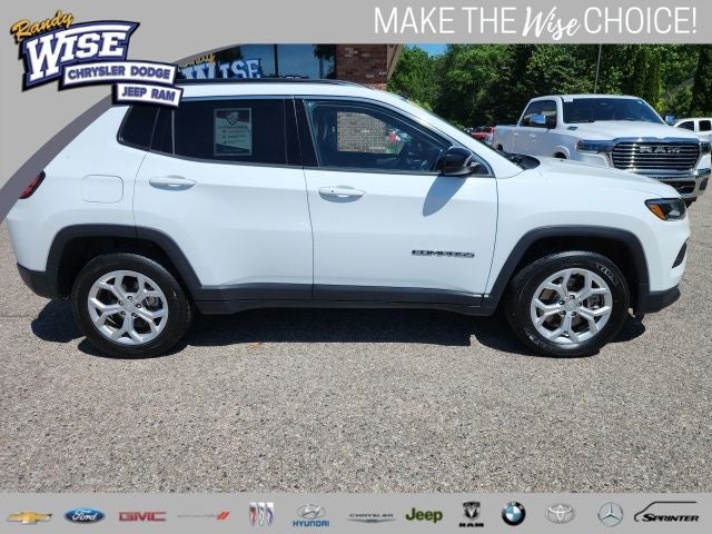 2024 Jeep Compass Latitude