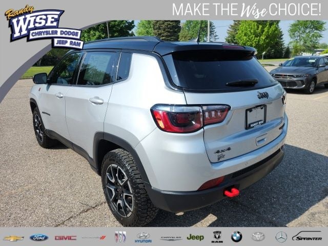 2025 Jeep Compass Trailhawk