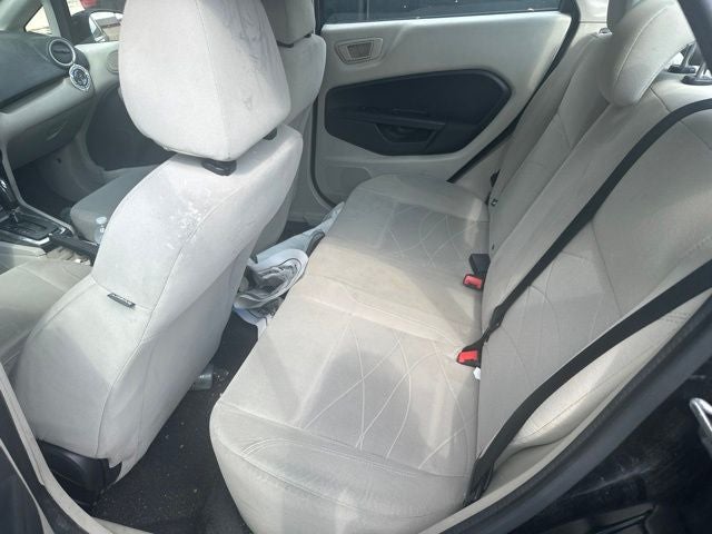 2013 Ford Fiesta SE