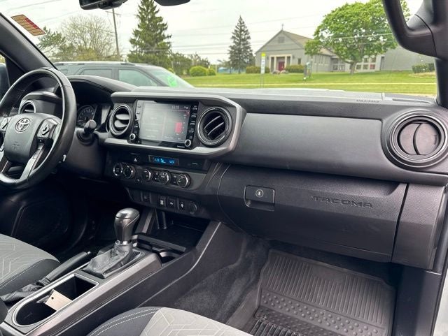 2023 Toyota Tacoma TRD Sport V6